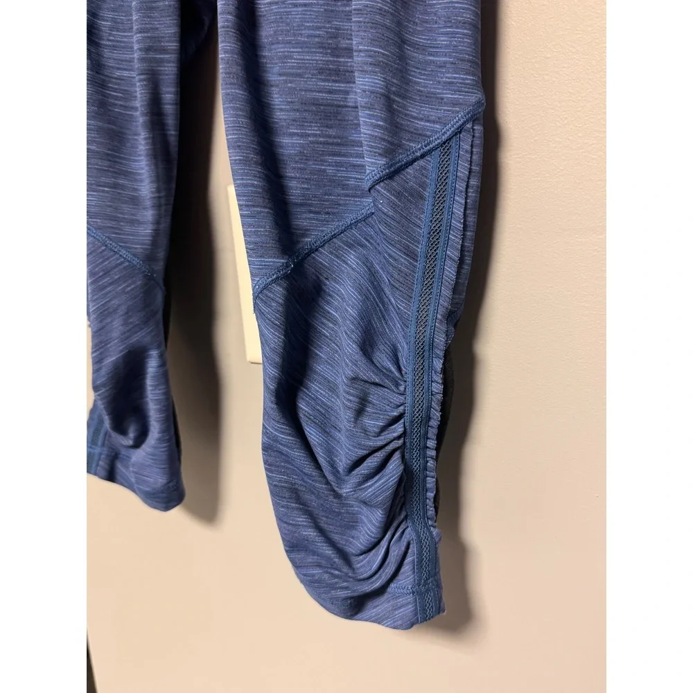 Lululemon Women Run For Your Life Blue Heather Crop Leggings Mesh Panels Size 6